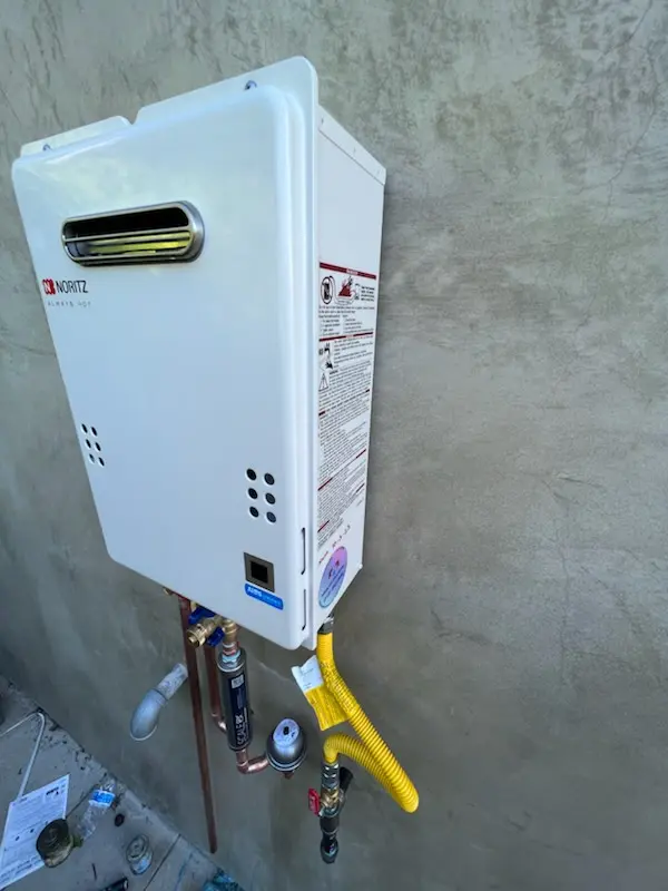 Tankless water heater installation for Eberton homes